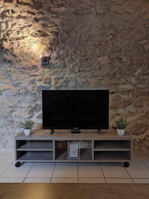 Apartament T2 La Voute Gontardaise Les Granges-Gontardes Zewnętrze zdjęcie